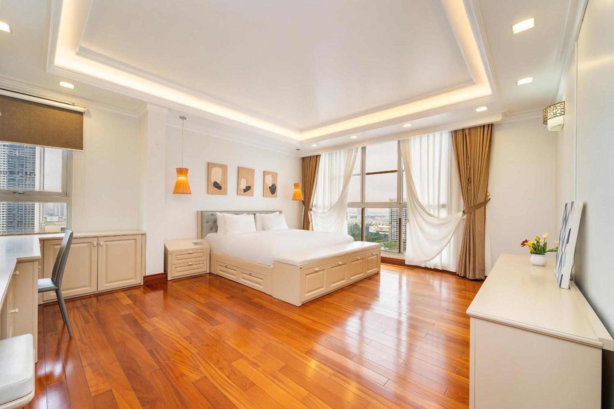 Căn hộ Phu My Hung View Penthouse 4bedroom *