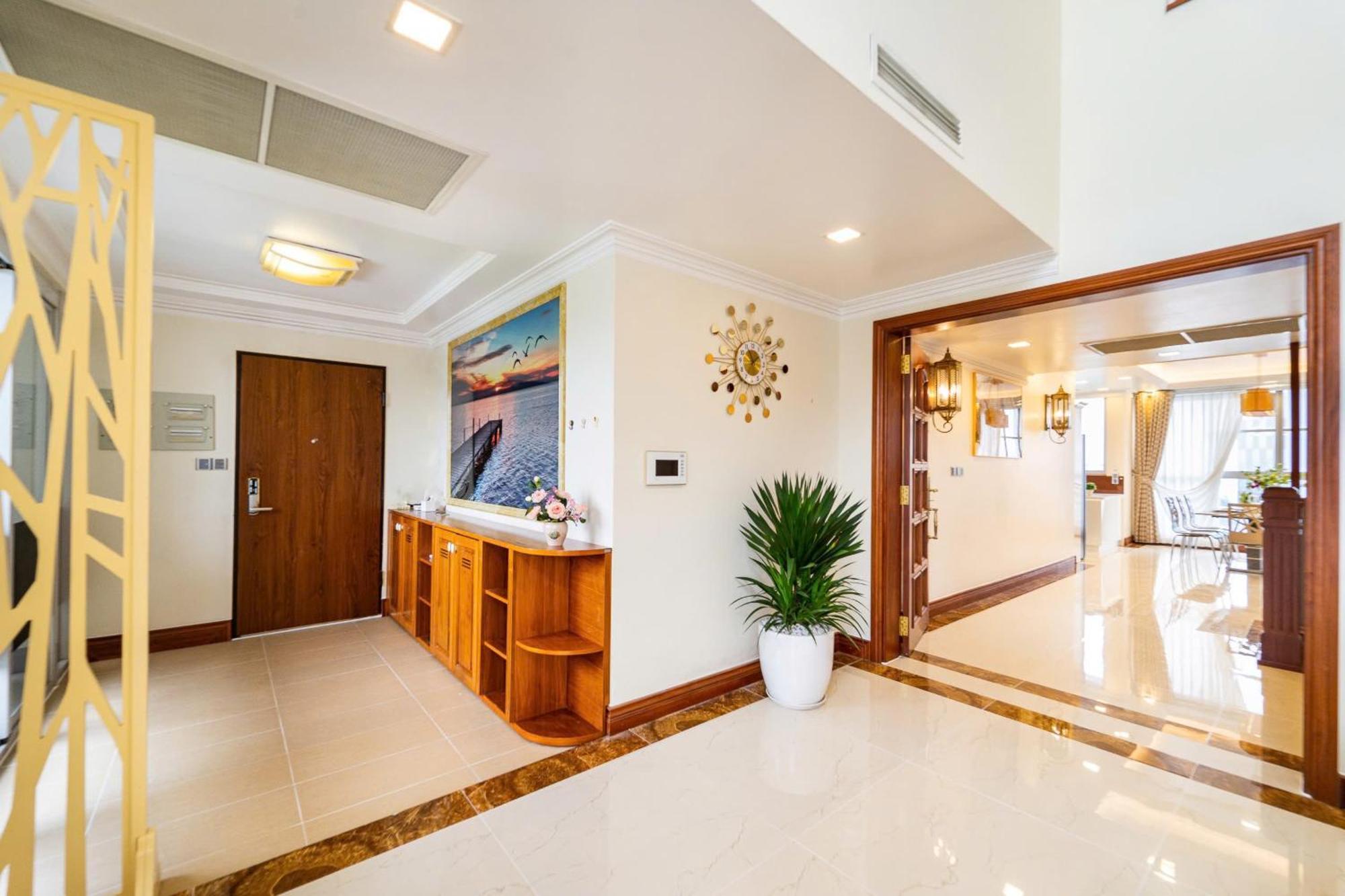 Căn hộ Phu My Hung View Penthouse 4bedroom *